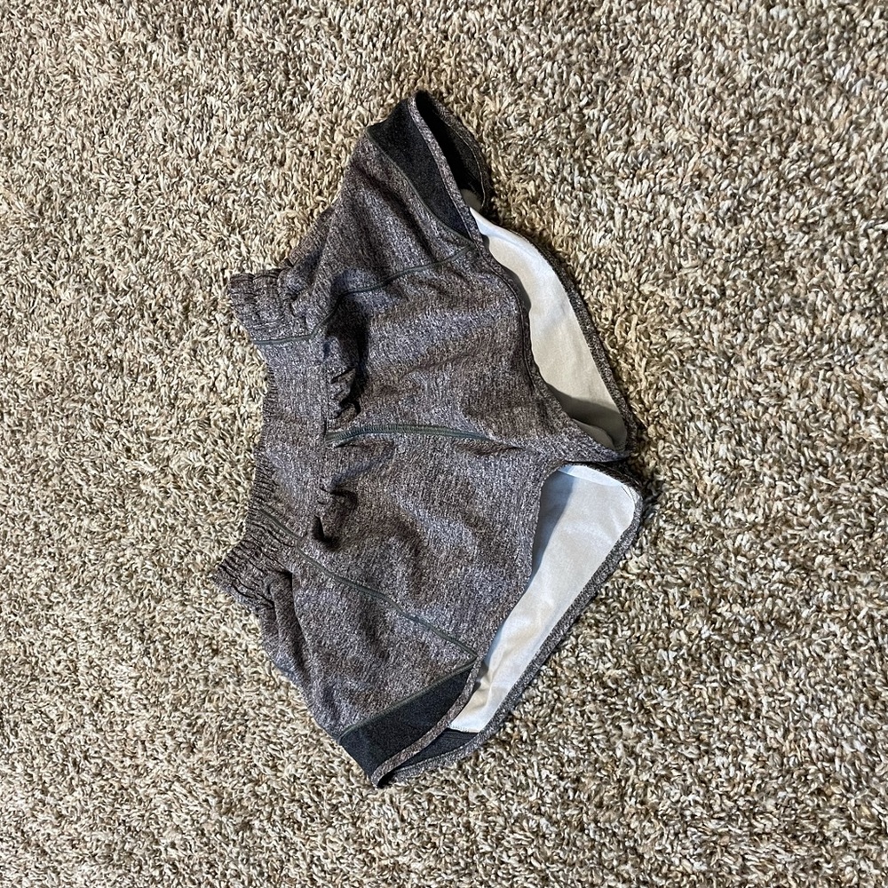 Lululemon grey hottie hots